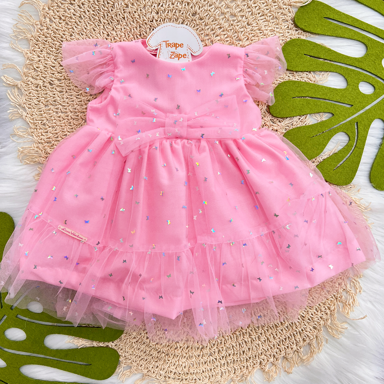 Vestido com Tule e Borboletinhas holográficas - Rosa Chiclete